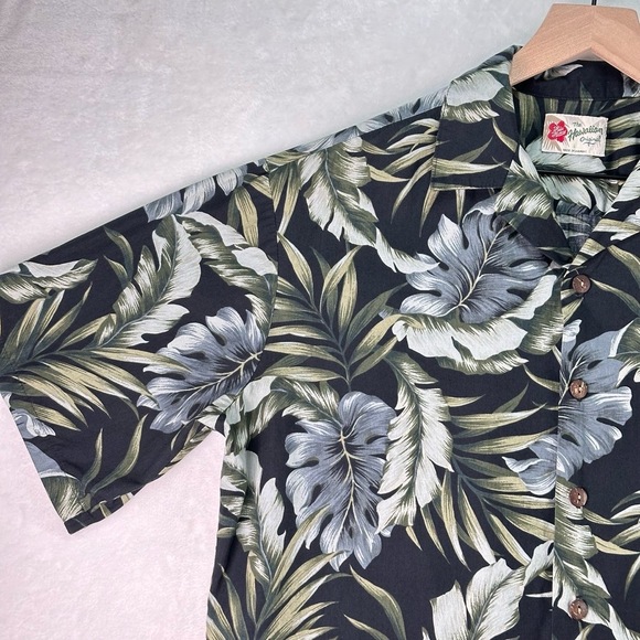 Hilo Hattie Blue Floral Pattern Short Sleeve Button Up Collared Hawaiian Shirt L - Picture 4 of 10